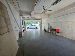 Upper Serangoon Road (D19), Shop House #562098031